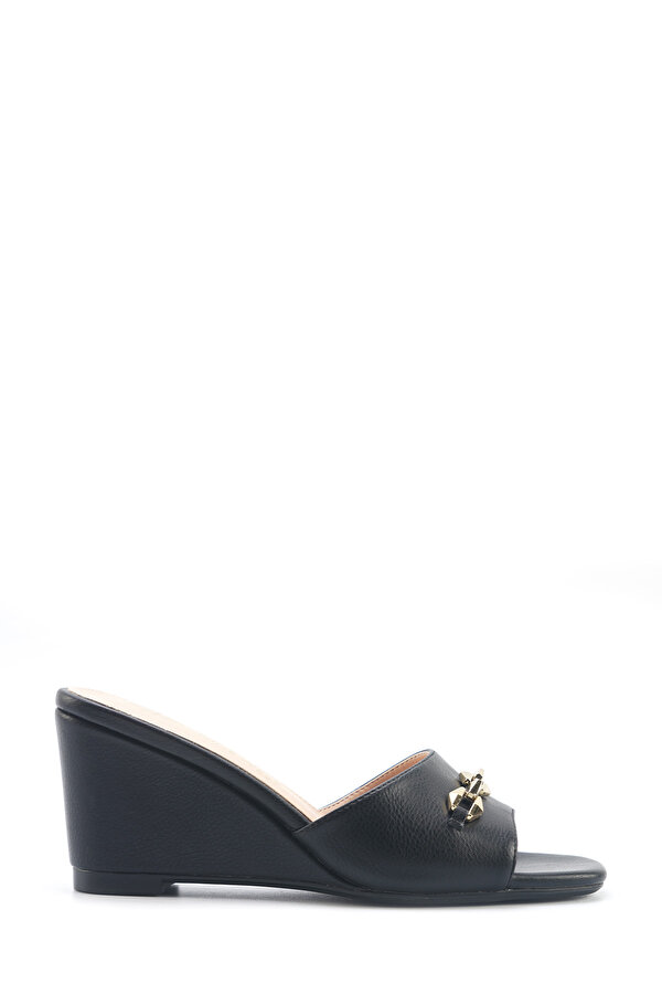 Nine West JORINA 5FX Siyah Kadın Dolgu Topuk Terlik