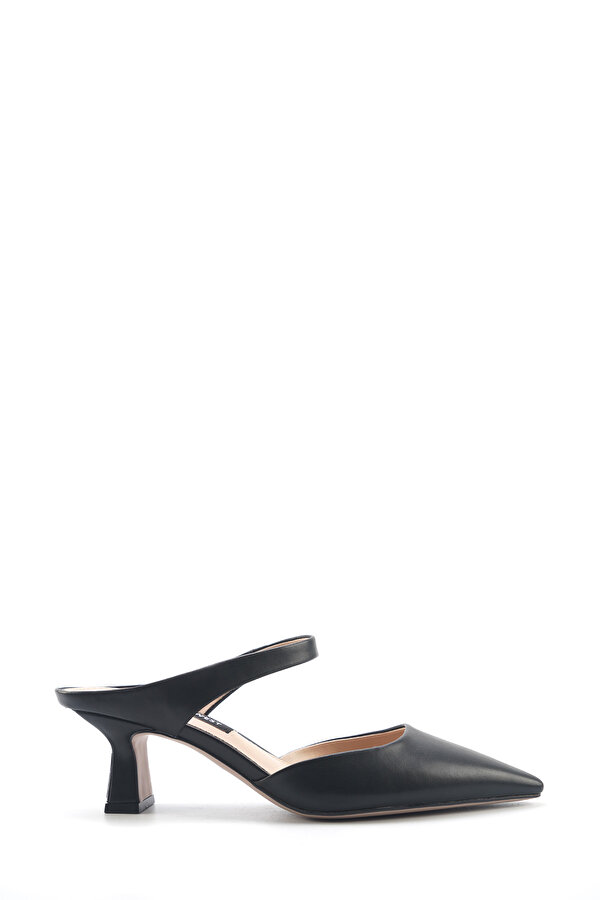Nine West LARLA 5FX Siyah Kadın Topuklu Terlik