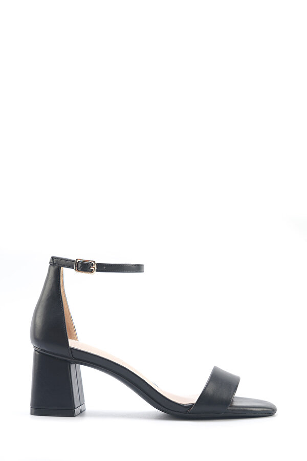 Nine West NACAD 5FX Siyah Kadın Topuklu Sandalet