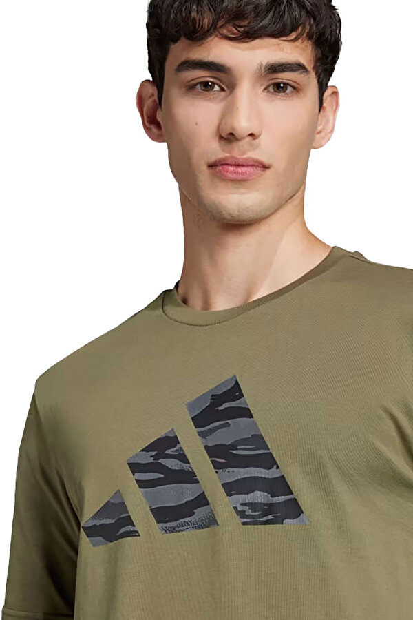 adidas M C CAMO LOGO T KHAKI Man Sleeve T-Sh