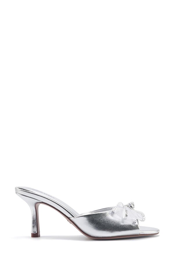 Nine West MAGDALENA2 5FX Gümüş Kadın Terlik