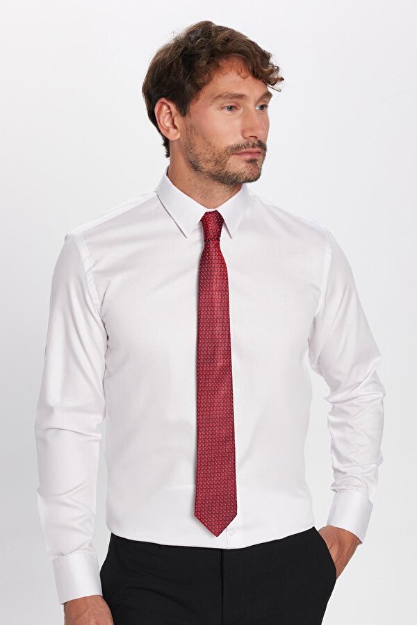 Tudors Slim Fit Beyaz Non-Iron Pamuklu Doğa Dostu Ekoteks Belgeli Ütü Gerektirmez Gömlek