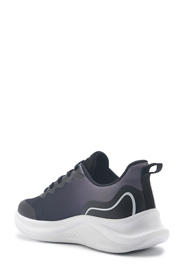 Kinetix KENZIE TX 5FX BLACK Man Running