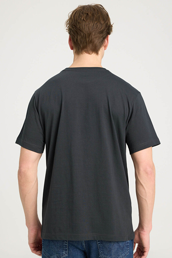WRANGLER Lightweight SS 3Color Log Siyah Erkek Kısa Kol T-Shirt