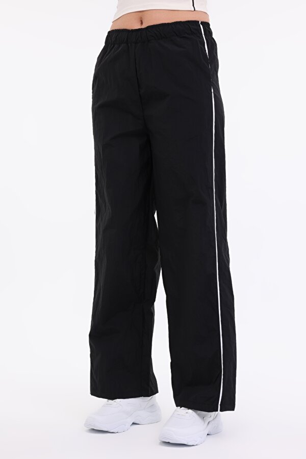 Lumberjack WL ELPIS 22SF520 5FX Siyah Kadın Eşofman Altı