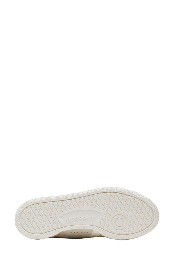 Reebok CLUB C GROUNDS UK BEIGE Woman 001