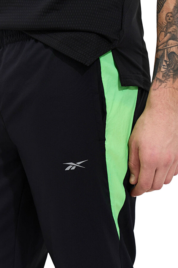 Reebok RUNNING PANT BLACK Man 063