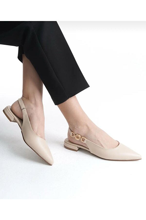 Feles Yan Toka Detaylı Arkası Açık Kadın Babet Ayakkabı