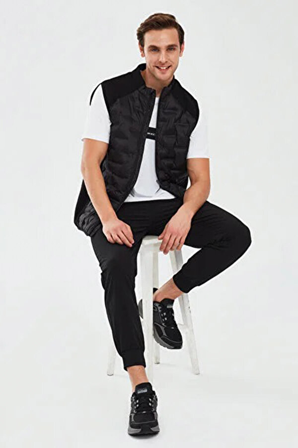 Skechers M Quilted Vest Siyah Erkek Yelek