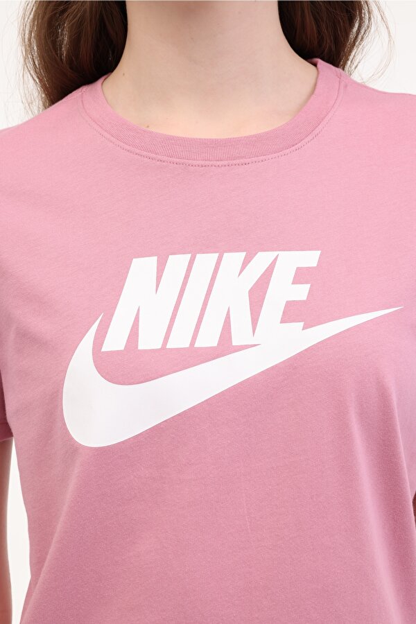 Nike Sportswear Essential Mor Kadın Kısa Kol T-Shirt