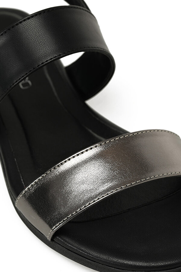 Butigo 25S-270 5FX Siyah Kadın Düz Sandalet