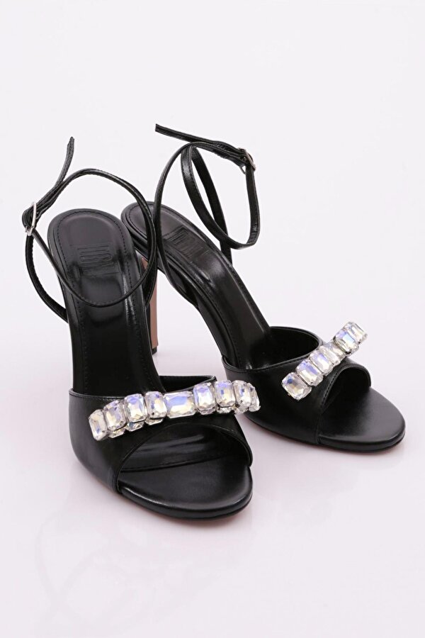 DGN 1065 Kadin Büyük Taşli Topuklu Ayakkabi