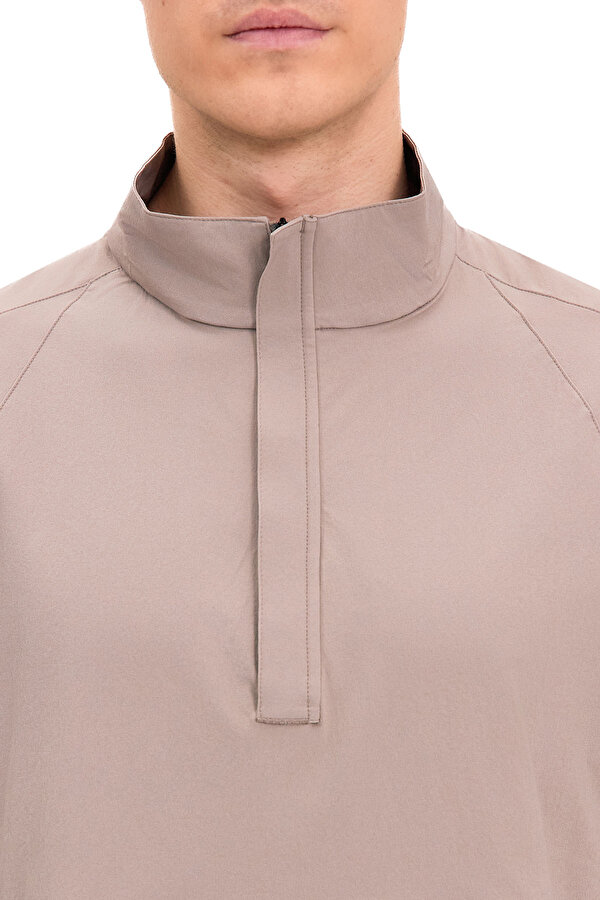 Reebok Activ Coll Skystretch Wov Бежевый 011 Мужчина Куртка Ветровка
