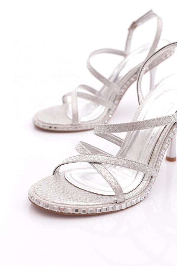 DGN 2432 Kadin Arkadan Bağlamali Topuklu Abiye Ayakkabi