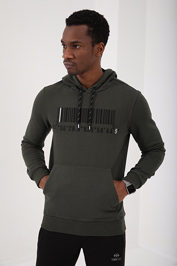 TOMMYLIFE Haki Nakışlı Kanguru Cep Standart Kalıp Kapüşonlu Erkek Sweatshirt - 87839
