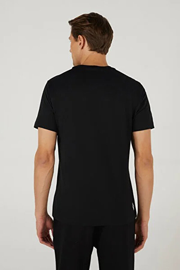 Skechers Graphic Tee Siyah Erkek Kısa Kol T-Shirt