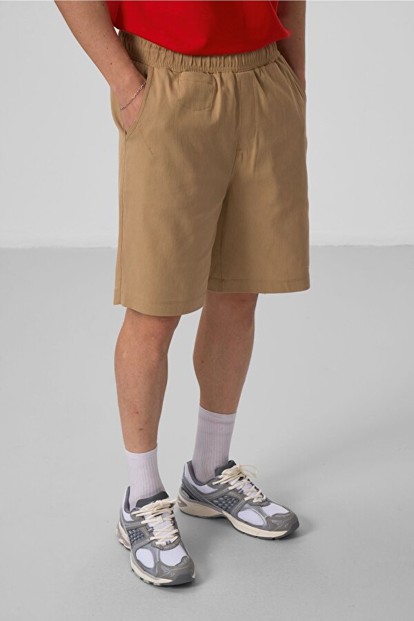 TOMMYLIFE Koyu Bej Standart Fit Dokuma Hafif Esnek Chino Erkek Şort - 81290