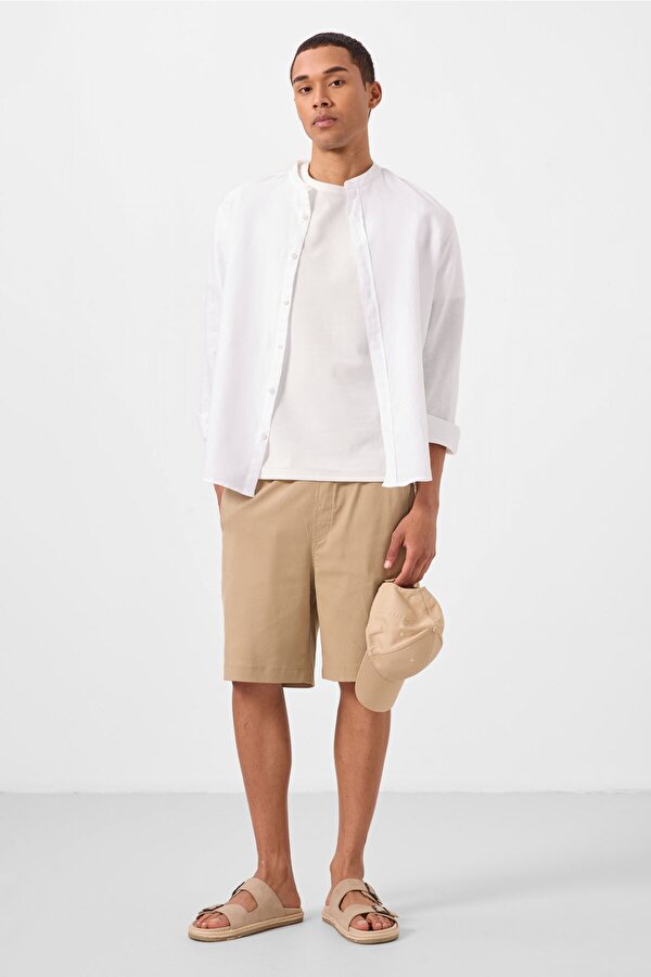 TOMMYLIFE Koyu Bej Standart Fit Dokuma Hafif Esnek Chino Erkek Şort - 81289