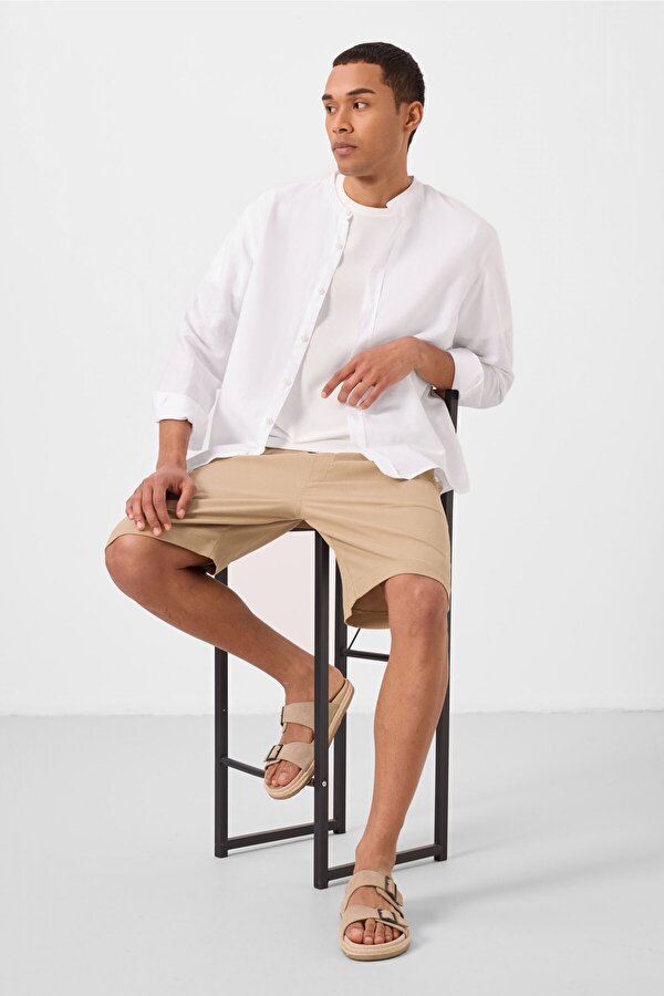 TOMMYLIFE Koyu Bej Standart Fit Dokuma Hafif Esnek Chino Erkek Şort - 81289