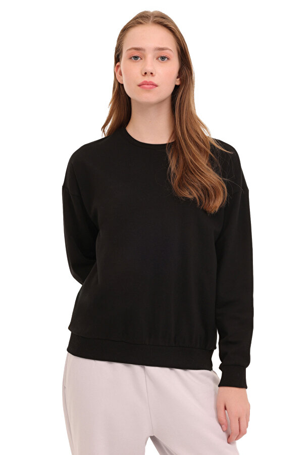 Kinetix WB C NECK-YD 16SN81 4PR BLACK Woman 060
