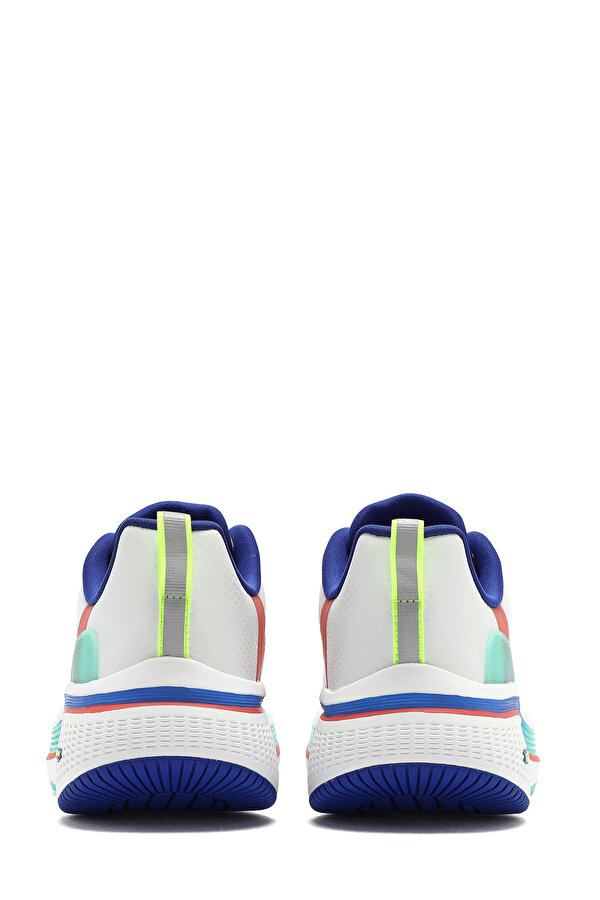 Skechers GO RUN ELEVATE 2.0 Beyaz Kadın Koşu Ayakkabısı