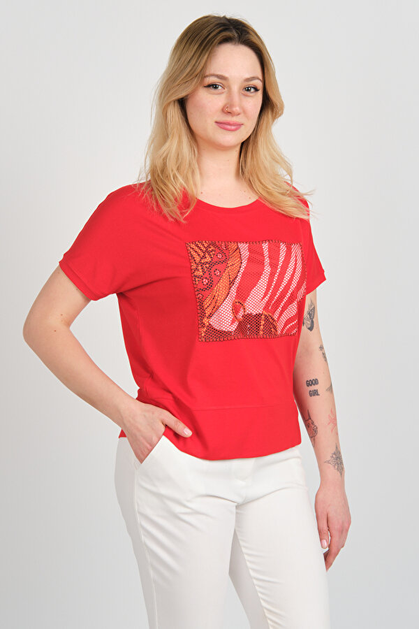 Sistas Kadın Desenli ve File Detaylı Önü Kısa Arkası Uzun Bluz 24291 Kırmızı