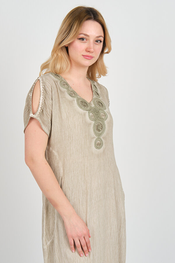 Ella Camelia Kadın Omuz Detaylı Çift Cepli Kendinden Desenli Elbise 19E074 Yeşil