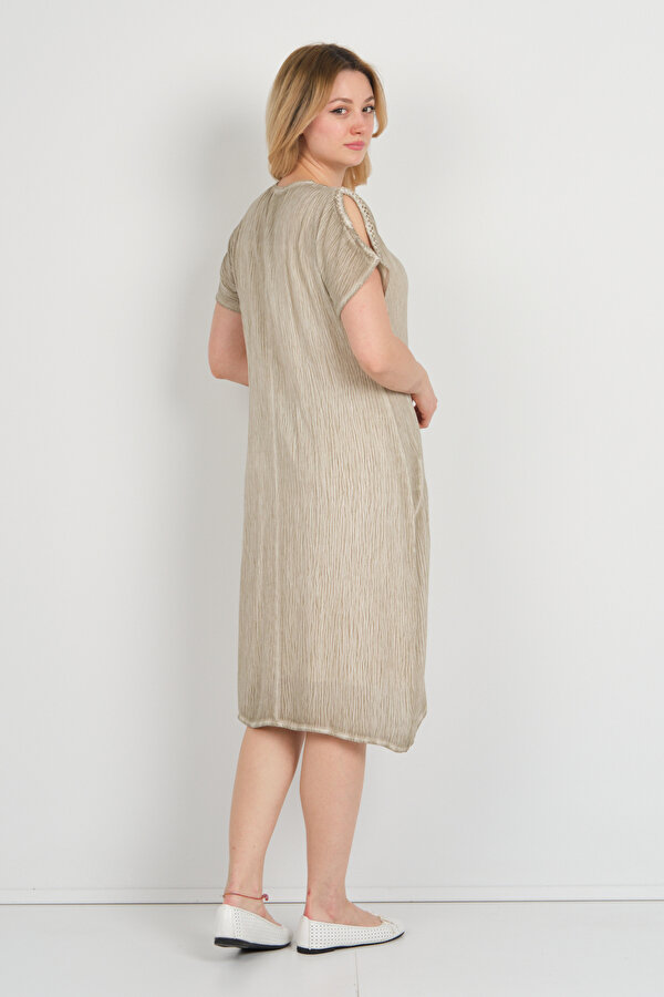 Ella Camelia Kadın Omuz Detaylı Çift Cepli Kendinden Desenli Elbise 19E074 Yeşil