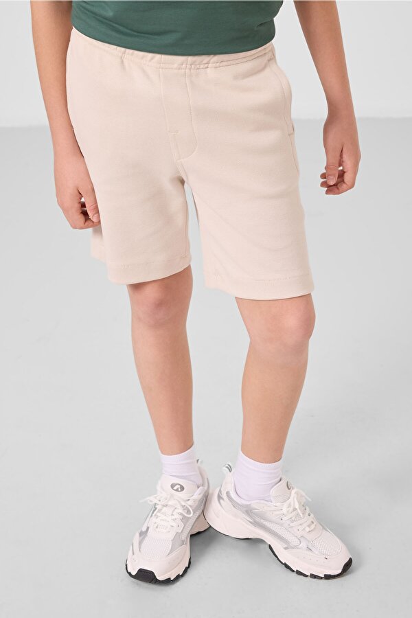 TOMMYLIFE Bej Pamuklu Yumuşak Dokulu Standart Fit Basic Erkek Çocuk Şort - 11293