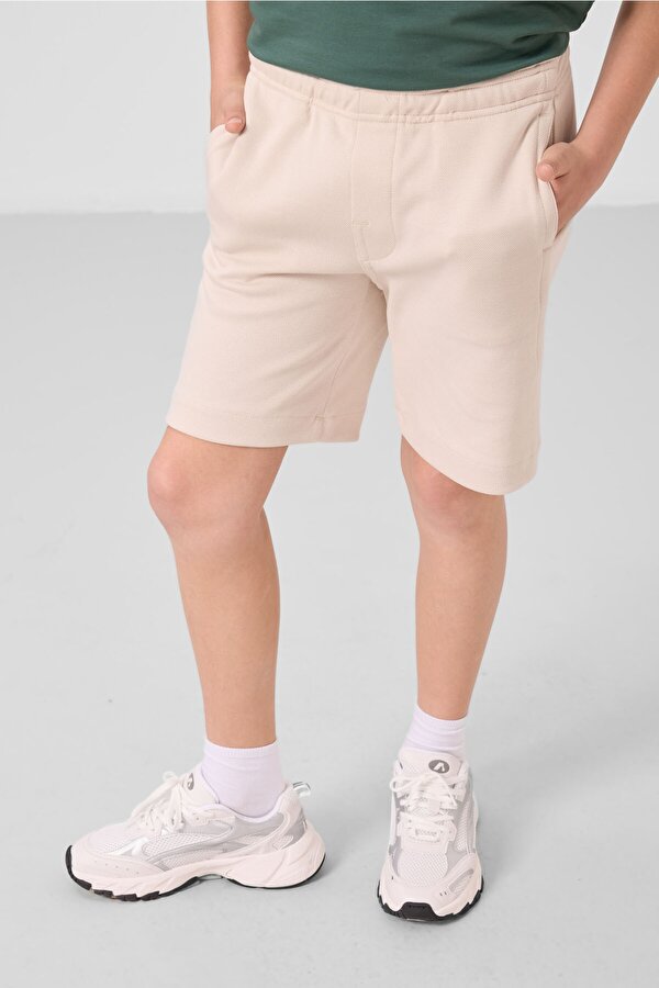 TOMMYLIFE Bej Pamuklu Yumuşak Dokulu Standart Fit Basic Erkek Çocuk Şort - 11293