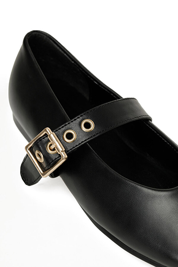 Butigo 25K-2009 5PR Siyah Kadın Babet