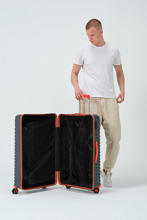 Tonny Black Unisex Füme Turuncu Büyük Boy Silikon Kırılmaz PP Valiz