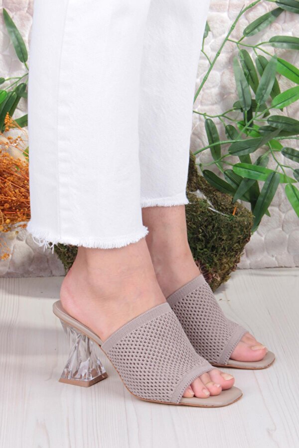 Fort 6396 Dantel Örgülü Şeffaf Topuklu Kadın Terlik