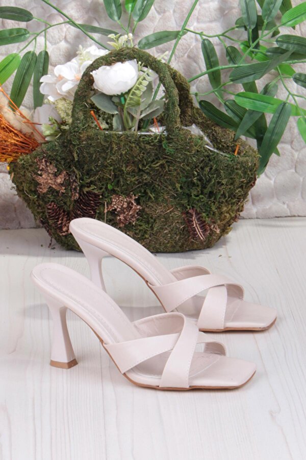 Fort 5132 Ares Çapraz Bantlı İnçe Yüksek Topuklu Kadın Terlik