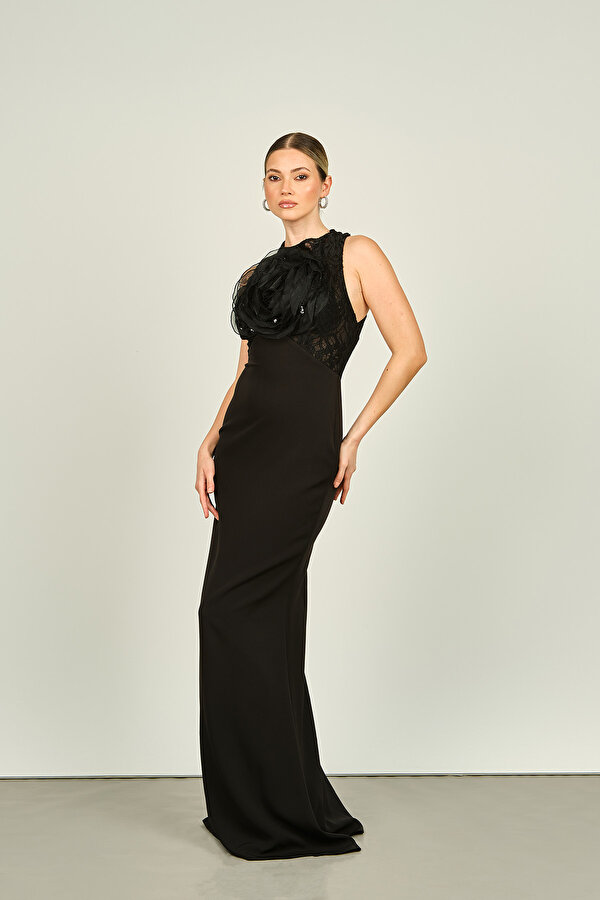 Ömür Inn Kadın Halter Yaka Göğsü Gül Detaylı Balık Form Abiye Elbise 4149 Siyah