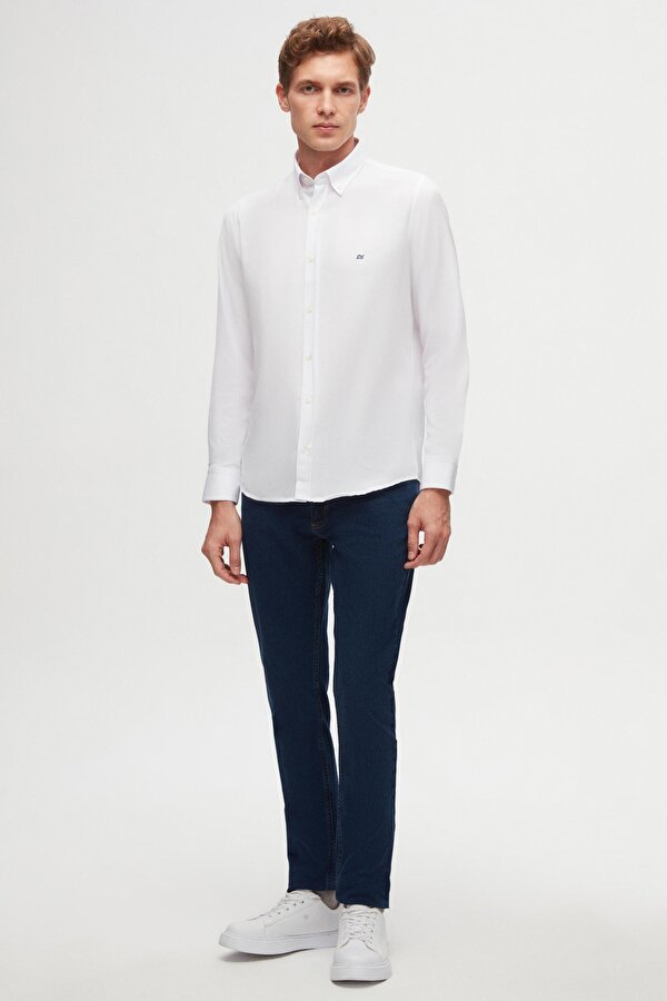 D'S damat Ds Damat Slim Fit Beyaz Oxford Düğmeli Yaka Kolay Ütülenebilir Nakış Detaylı Pamuklu Gömlek