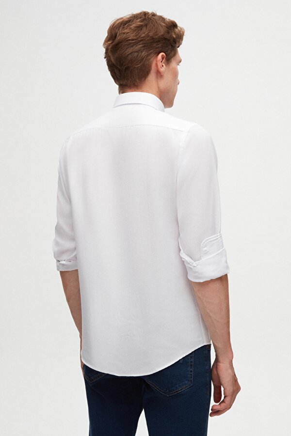 D'S damat Ds Damat Slim Fit Beyaz Oxford Düğmeli Yaka Kolay Ütülenebilir Nakış Detaylı Pamuklu Gömlek