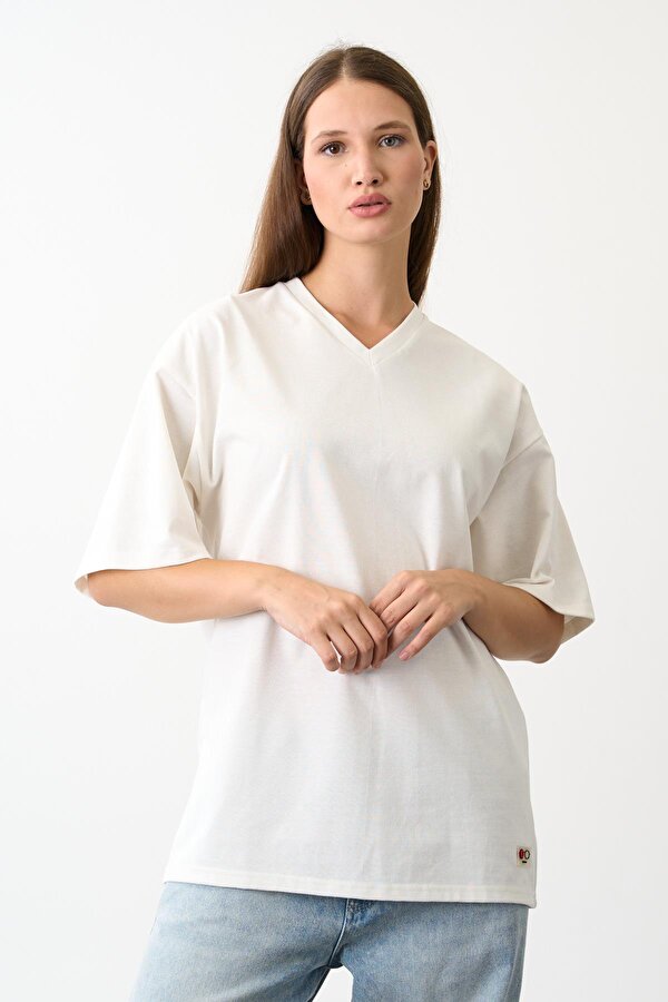 Alexander Gardi V Yaka Oversize T-shirt (E24-742A-WN)