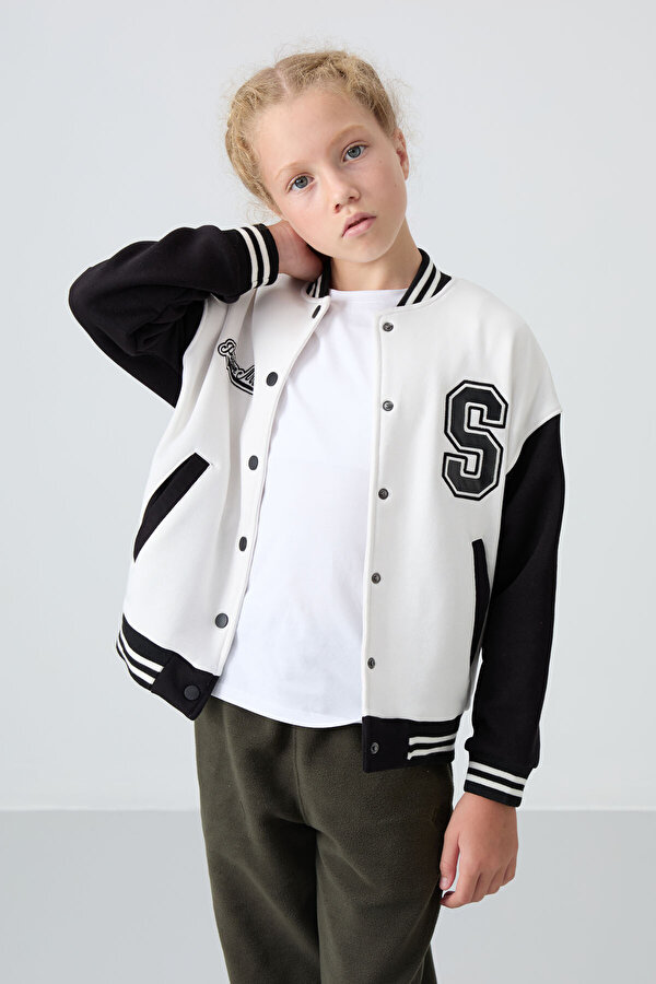 TOMMYLIFE Ekru Pamuklu İçi Tüylü Yumuşak Dokulu Standart Fit Nakışlı Kız Çocuk Kolej Ceket - 75163