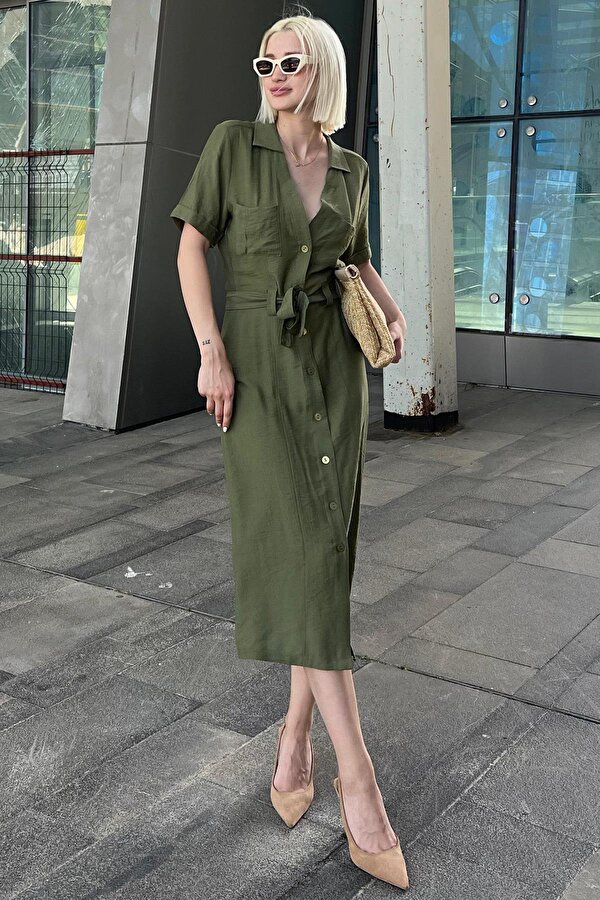 Madmext Yeşil Gömlek Yaka Cep Detaylı Düğmeli Uzun Elbise MG2083