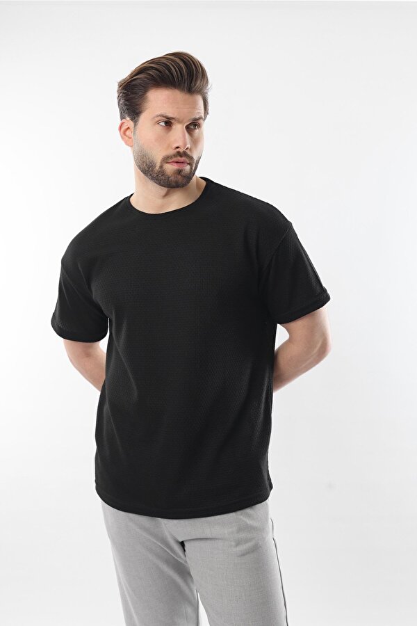 Madmext Siyah Bisiklet Yaka Erkek T-shirt E7128