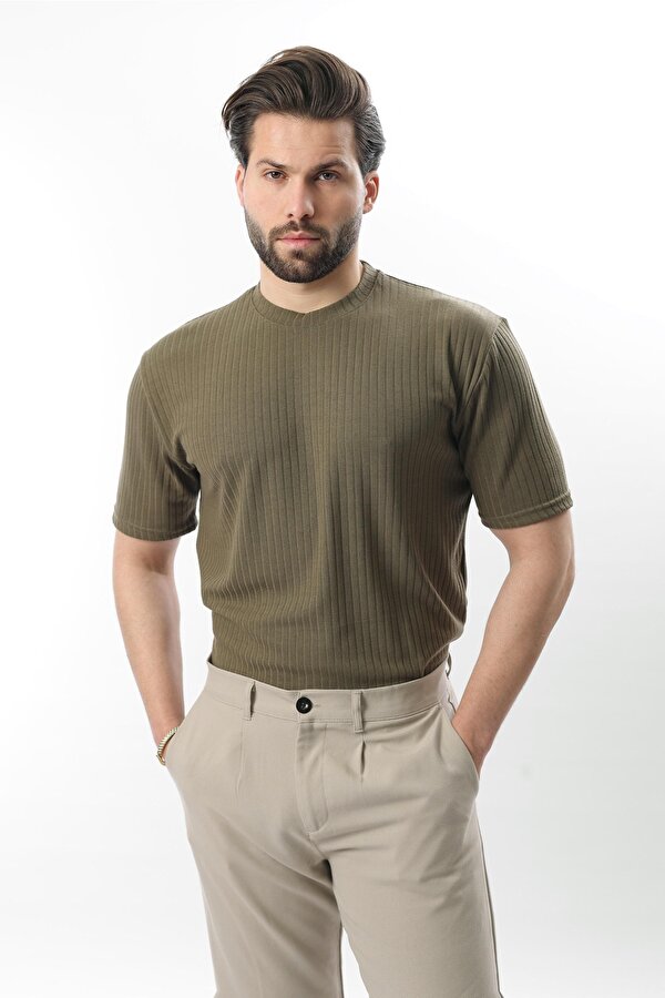 Madmext Haki Dokulu Çizgi Tasarım Bisiklet Yaka Erkek T-shirt E7122