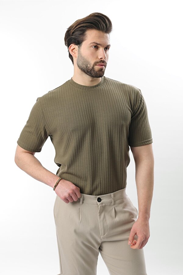 Madmext Haki Dokulu Çizgi Tasarım Bisiklet Yaka Erkek T-shirt E7122