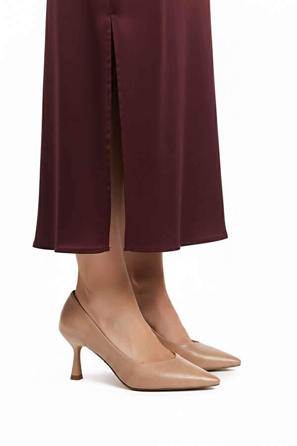 Ayakmod Bej Kırışık Kısa İnce Topuklu Kadın Abiye Ayakkabı 357190 Z