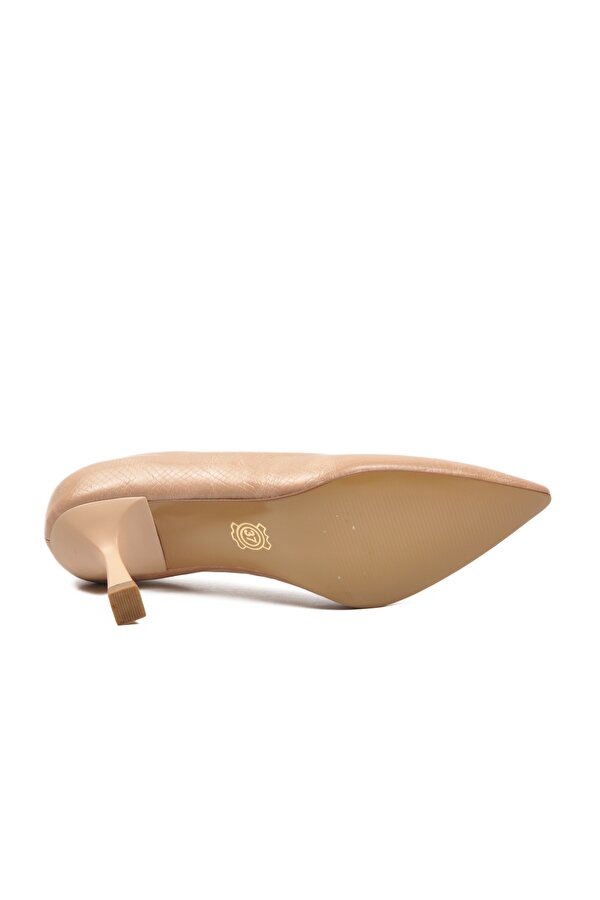 Ayakmod Bej Kırışık Kısa İnce Topuklu Kadın Abiye Ayakkabı 357190 Z