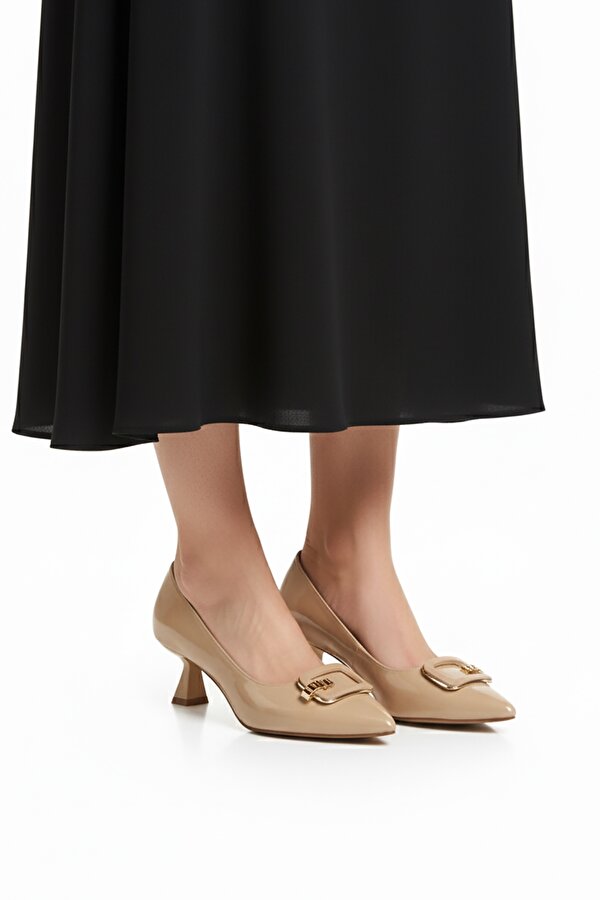 Ayakmod Bej Kırışık İnce Kısa Topuklu Kadın Abiye Ayakkabı 357189 Z