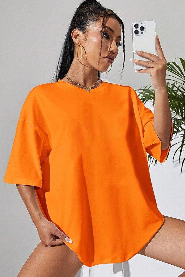 uyguntarz Unisex Love Never Fails Baskılı T-shirt