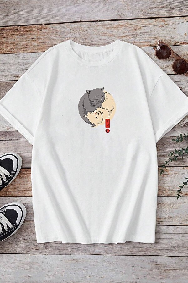 Unisex Kedi Baskılı T-shirt - FLO 3 Al 1 Öde