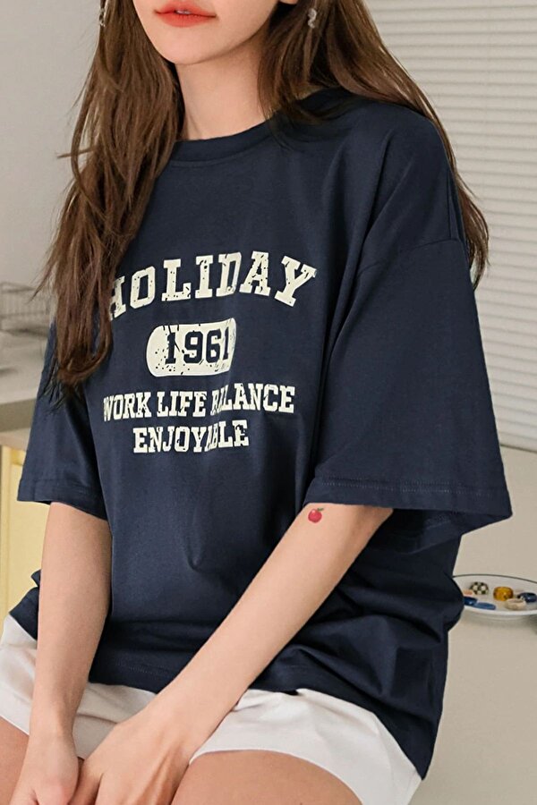 Unisex Holiday Baskılı Tasarım Tshirt - FLO 3 Al 1 Öde