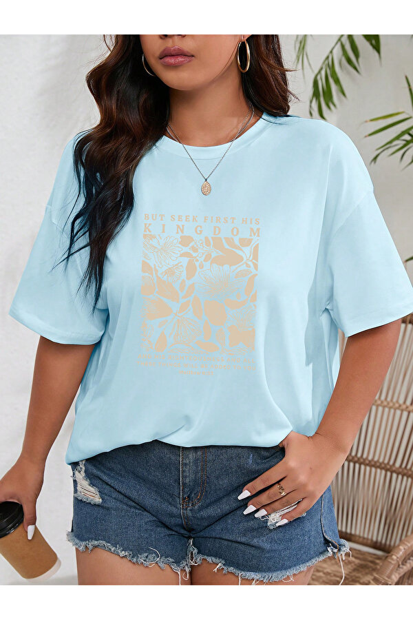 But Seek First His Kingdom Baskılı Tasarım Tshirt - FLO 3 Al 1 Öde